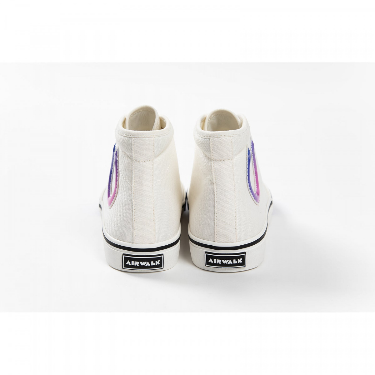 ウマ娘 プリティーダービー×AIRWALK 公式スニーカー 3.5th Anniversary