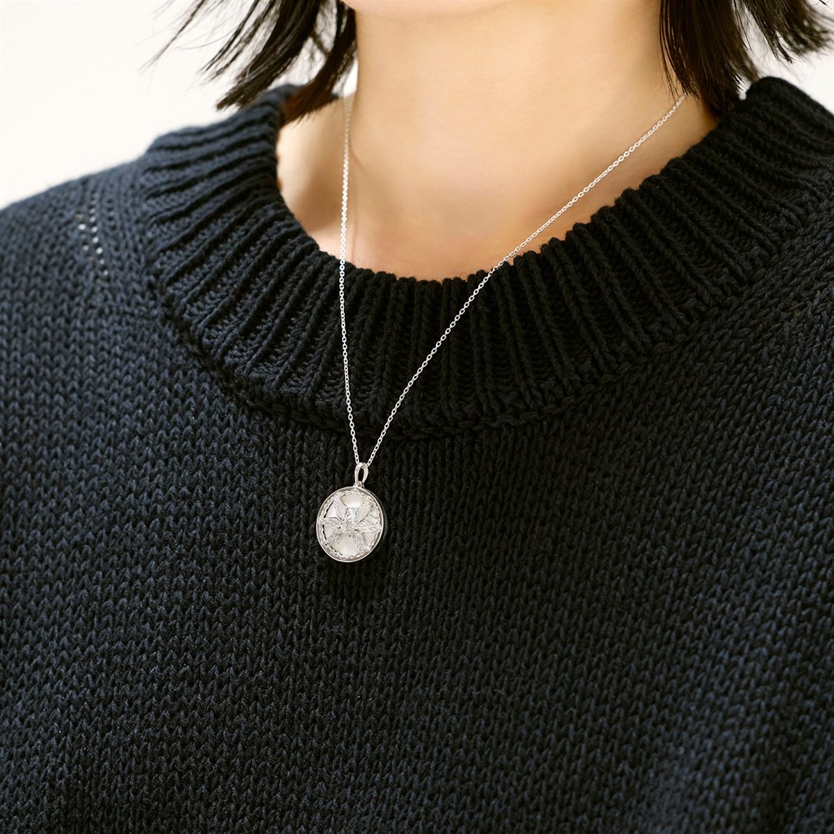♪( ´▽`)いつか、オリジナルのアクセサリーを作る為に持っていた、ダイヤモンド ネックレス(どうして空は蒼いのか)