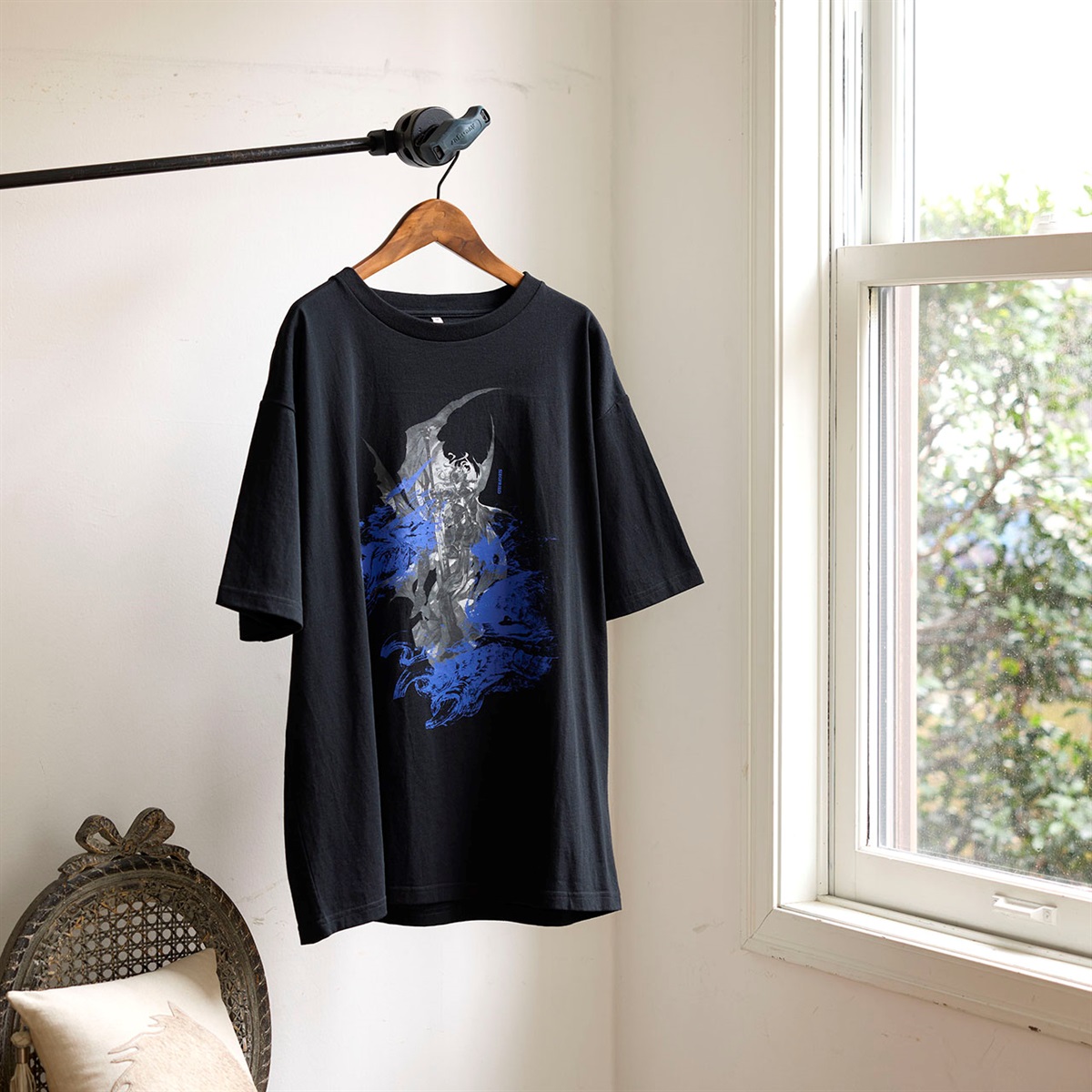 キャラクターグラフィックTシャツ(ジークフリート) Mサイズ