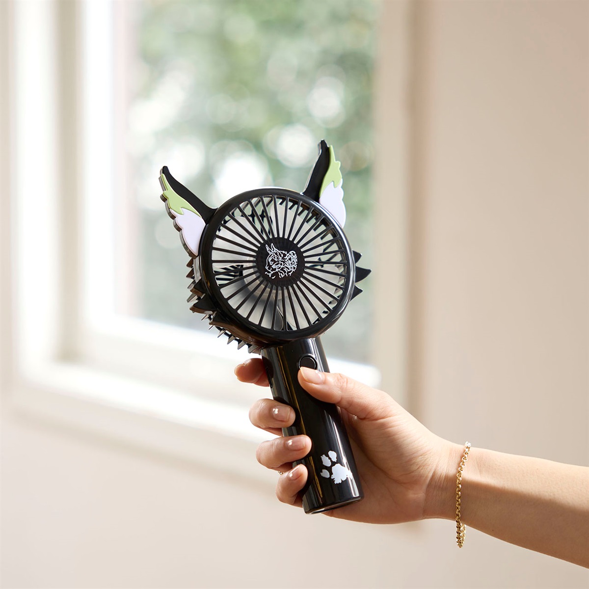 ハンディファン(イーウィヤ)