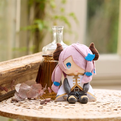 おすわりぬいマスコットチャーム(ナルメア)